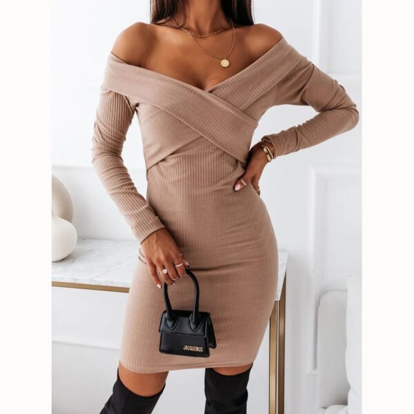 Women's Long Sleeve Patchwork Off-the-shoulder Dress - Image 4