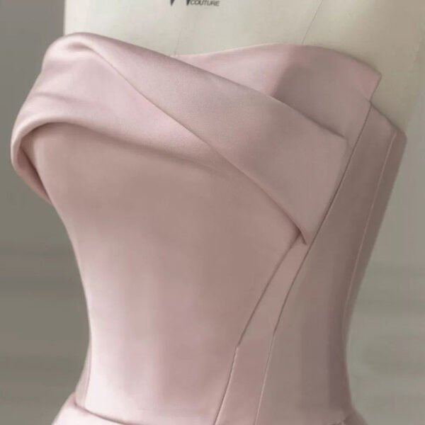 Light Luxury Annual Meeting Engagement Dress Bra - Image 4
