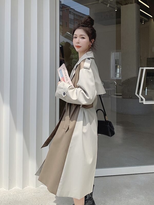 Mid Length Waistband For A Slimming Heben Style Coat Trend - Image 2