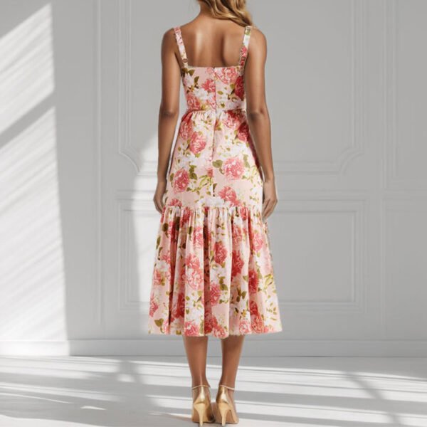 Women's Elegance Sleeveless Slim Fit Dress - Image 3