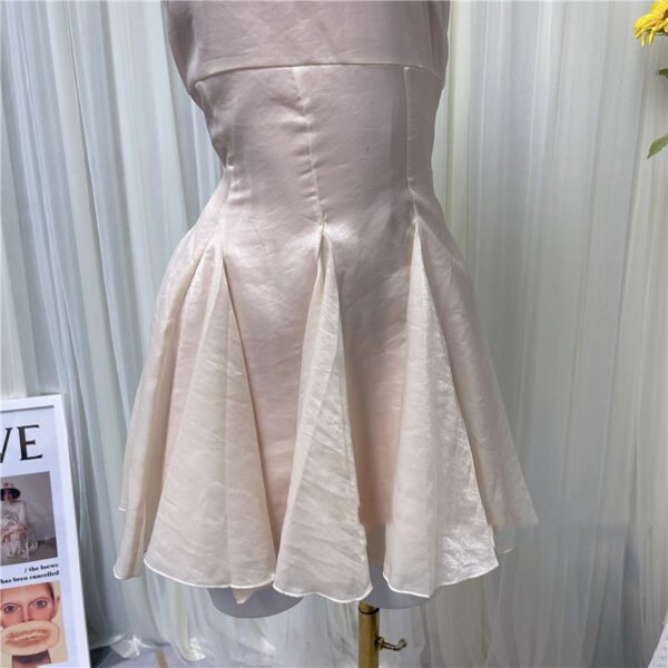 A-line Dress With Ribbon Neck, Backless And Waist Tight - Image 5