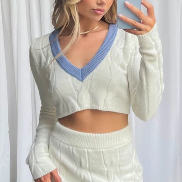 Fashionable Knitted Midriff-baring Sweater Women's High Waist Suit - Image 3