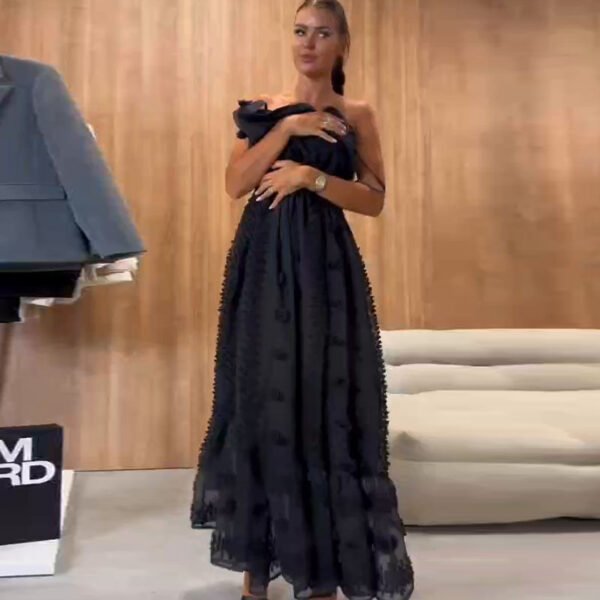 Autumn New European And American Embroidered Long Skirt Halter Backless Dress - Image 2